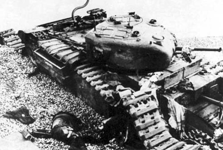 Британские и французские танки cherchil_01
